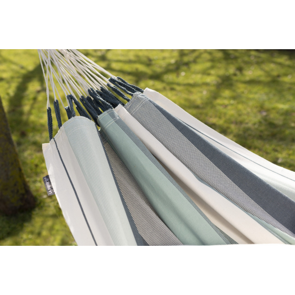 enojna-viseca-mreza-iz-bombaza-modesta-olive-la-siesta-5119-4 enojna-viseca-mreza-iz-bombaza-modesta-olive-la-siesta-5119-4