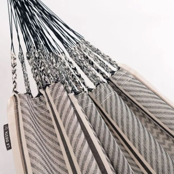 gugalna-mreza-la-siesta-flora-zebra-kingsize-3349491-1 veliko število vrvic