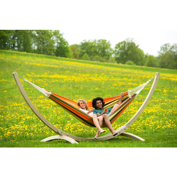 leseno-druzinsko-stojalo-troja-poskodovano-4313-1 leseno-druzinsko-stojalo-troja-poskodovano-4313-1