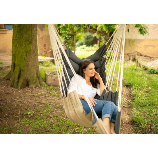 ki ima integrirano posteljico za noge