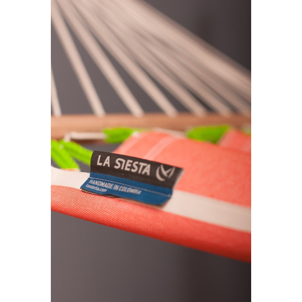 zunanja-viseca-mreza-z-robnimi-palicami-fruta-mango-927-1 igriva in vodoodporna! Primerna za zunanjo uporabo.