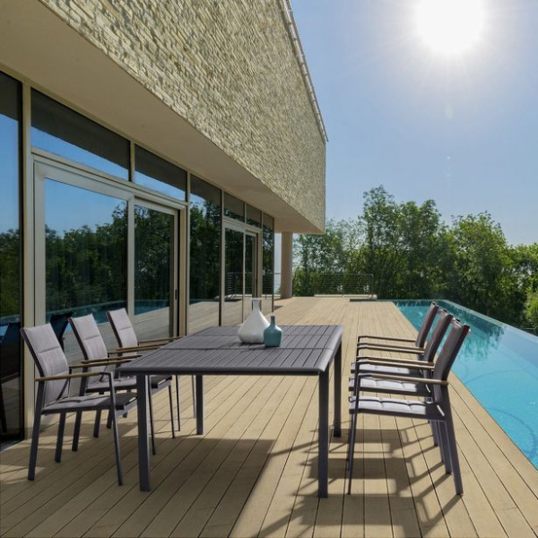 kovinski-stol-bizzotto-kubik-charcoal-sj61-3363300-12 kovinski-stol-bizzotto-kubik-charcoal-sj61-3363300-12