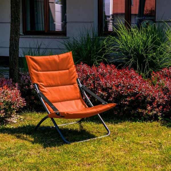 lezalnik-verde-oranzen-trianova-63474-1 jeklo