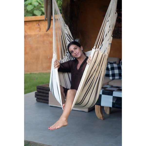 velik-viseci-stol-brasil-acerola-amazonas-2706-8 velik-viseci-stol-brasil-acerola-amazonas-2706-8