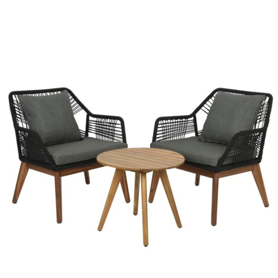 Vrtna garnitura Seville vključuje mizo in 2 stola iz lesa akacij. Miza mere (š/v): 55/47 cm. Stol mere (d/š/v): 72x74x80 cm.
