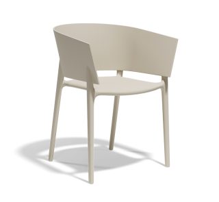 Vondom Africa armchair je simbol čistega in sodobnega oblikovanja, ki ga podpisuje priznani katalonski oblikovalec Eugeni Quitllet. Navdih za ta naslanjač je izhajal iz preprostih, a hkrati popolnoma naravnih oblik.