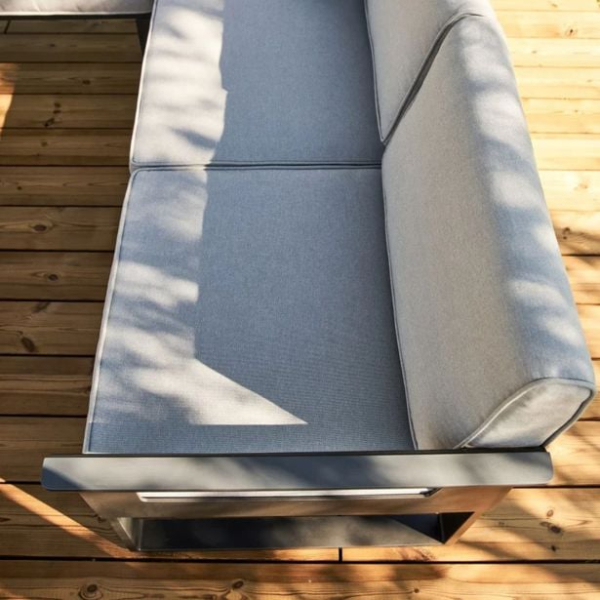 kovinska-vrtna-garnitura-naterial-kotna-odyssea-2-tabureja-1miza-alu-3467411-7 kovinska-vrtna-garnitura-naterial-kotna-odyssea-2-tabureja-1miza-alu-3467411-7