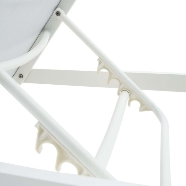 lezalnik-iz-tekstilena-naterial-lyra-beta-bel-alu-tekstilen-3467575-4 lezalnik-iz-tekstilena-naterial-lyra-beta-bel-alu-tekstilen-3467575-4